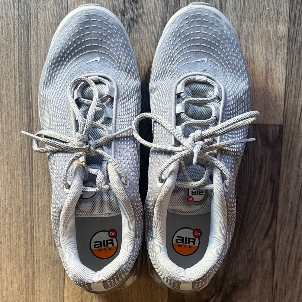Nike Light Gray Mesh Air Max Sneakers